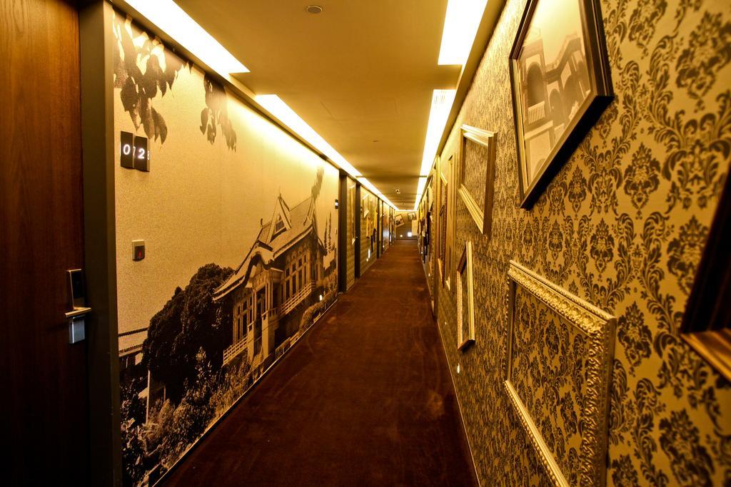 Fx Hotel Tainan Exterior foto