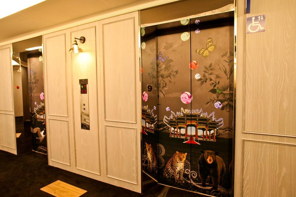 Fx Hotel Tainan Exterior foto