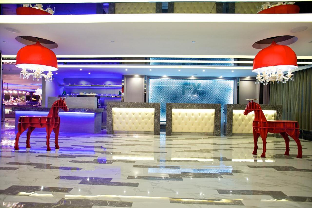 Fx Hotel Tainan Exterior foto